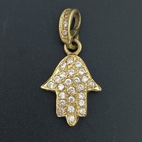 Médaille Pendentif Main de Fatma or jaune 18 ct Poids 1.77 g