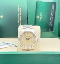 Rolex Oyster Perpetual 41 Stainless Dial Etat Neuf 2025