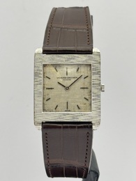 Vacheron Constantin Carr&eacute; Or blanc Martel&eacute;e cal 1003 circa 1960